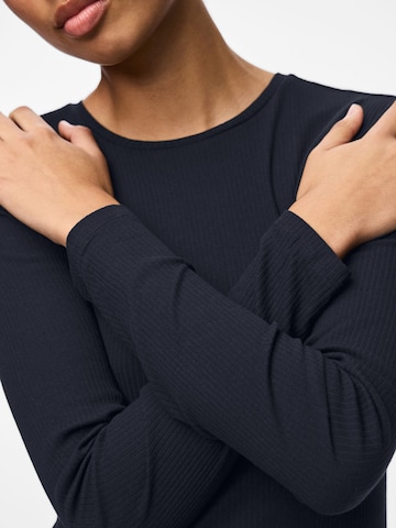 Maglietta 'PCRuka' di PIECES in blu