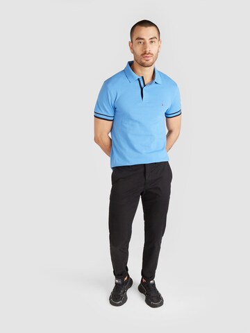 TOMMY HILFIGER Poloshirt in Blau