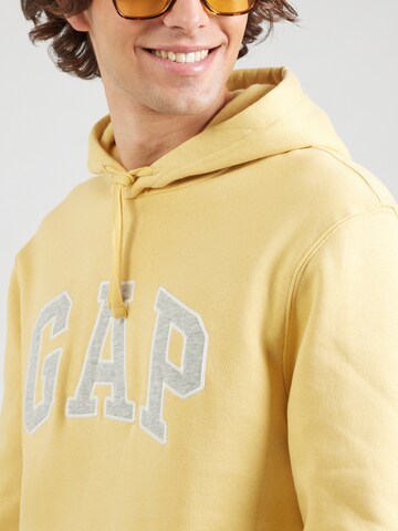 GAP Свитшот 'HERITAGE' в Желтый