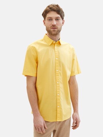 TOM TAILOR Comfort fit Button Up Shirt in Yellow: front