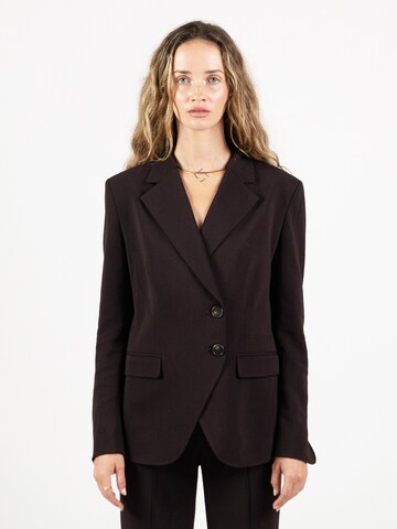 Costume 'Suit' Amarilde en marron