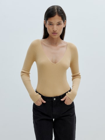 EDITED Pullover 'Umbrielle' in Beige: predná strana