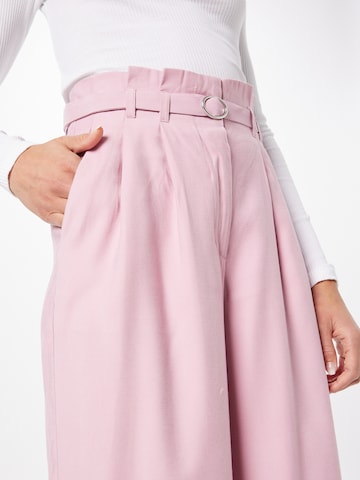 ONLY Wide leg Pleat-Front Pants 'Payton' in Pink