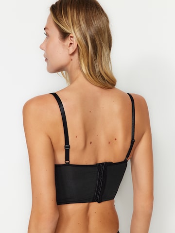 Bustino Reggiseno di Trendyol in nero