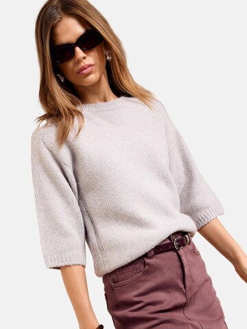 Pullover di Friends Like These in grigio: frontale