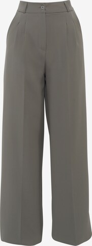 FRESHLIONS Pleated Pants ' Erika ' in Green: front