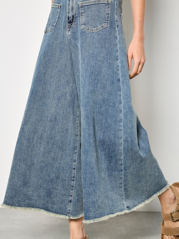 Apricot Loose fit Jeans in Blue