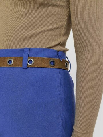 Gonna ' SRYindi ' di Soft Rebels in blu