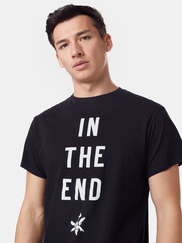 Mister Tee T-Shirt 'Linkin Park In The End' in Schwarz