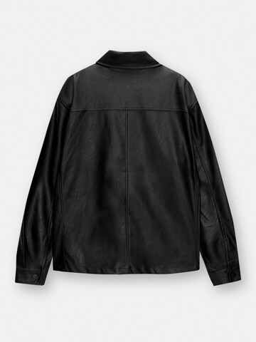 Pull&Bear Tussenjas in Zwart