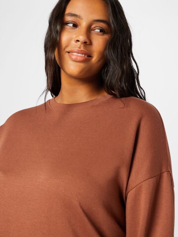 Sweat-shirt Vero Moda Curve en marron