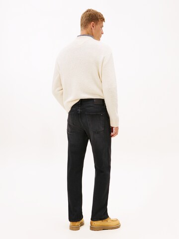 Tommy Jeans Regular Jeans 'OTIS' in Black