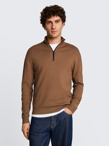 TOM TAILOR DENIM Sweater in Brown: front