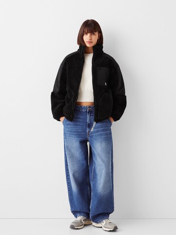 Bershka Jacke in Schwarz