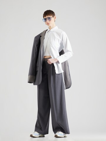 REMAIN Wide leg Pleated Pants in Grey