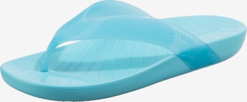 Tongs Crocs en bleu : devant