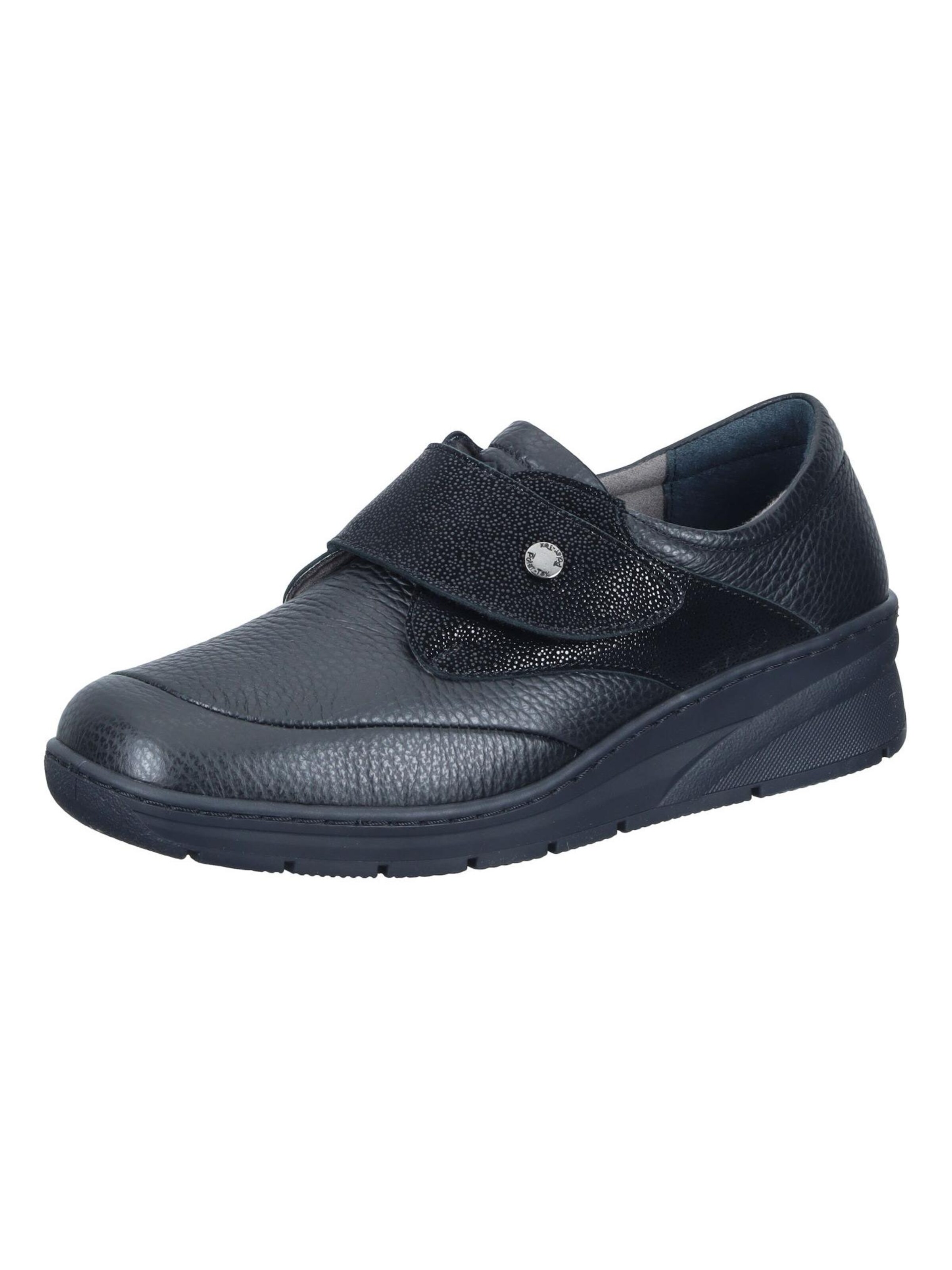Comfortabel Classic Flats 'Slipper' in Black: front