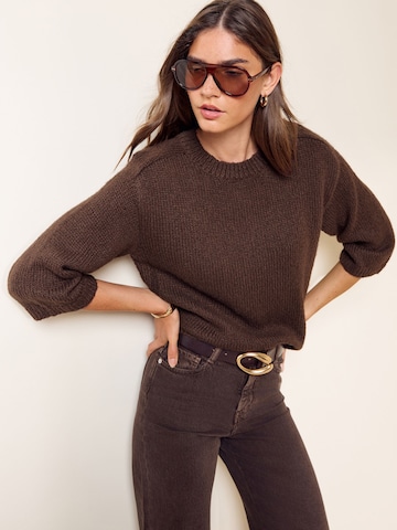 Pullover di Friends Like These in marrone