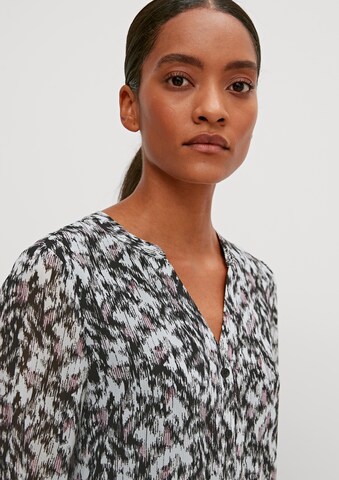 Robe-chemise COMMA en noir