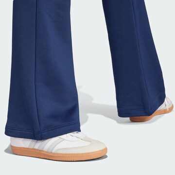 ADIDAS ORIGINALS Slim fit Workout Pants in Blue