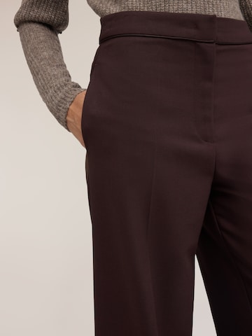 Pantaloni di MOTIVI in marrone