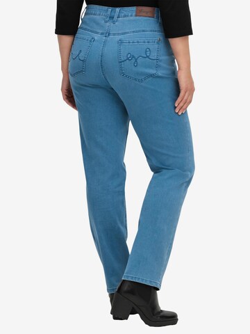 SHEEGO Regular Jeans in Blau