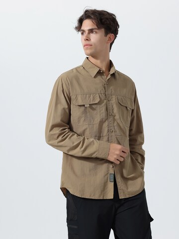 Youthup Regular fit Button Up Shirt in Green