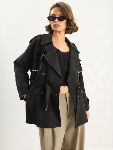 Bianco Lucci Tussenmantel in Zwart