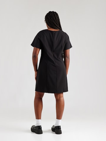 Robe 'VMCEVELIN' Vero Moda Curve en noir