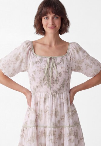 Usha - Vestido em rosa