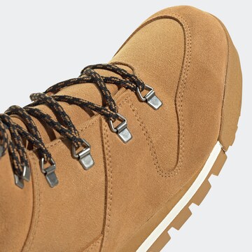 Boots di ADIDAS TERREX in marrone
