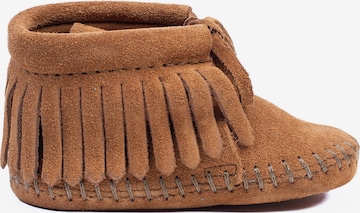 Minnetonka Slippers in Brown