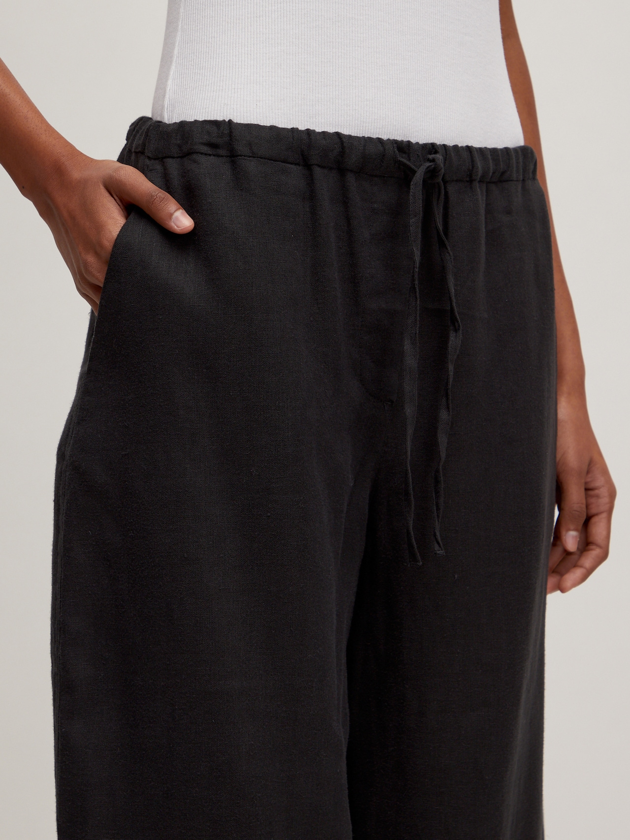 EDITED Pantalón 'Valerie' negro