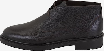 Chukka Boots 'Spitze' Desa en marron : devant