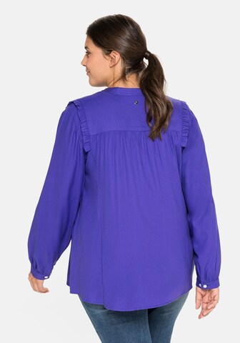 SHEEGO - Blusa em roxo