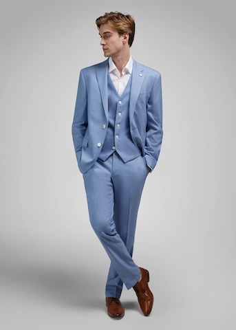 HECHTER PARIS Suit in Blue: front