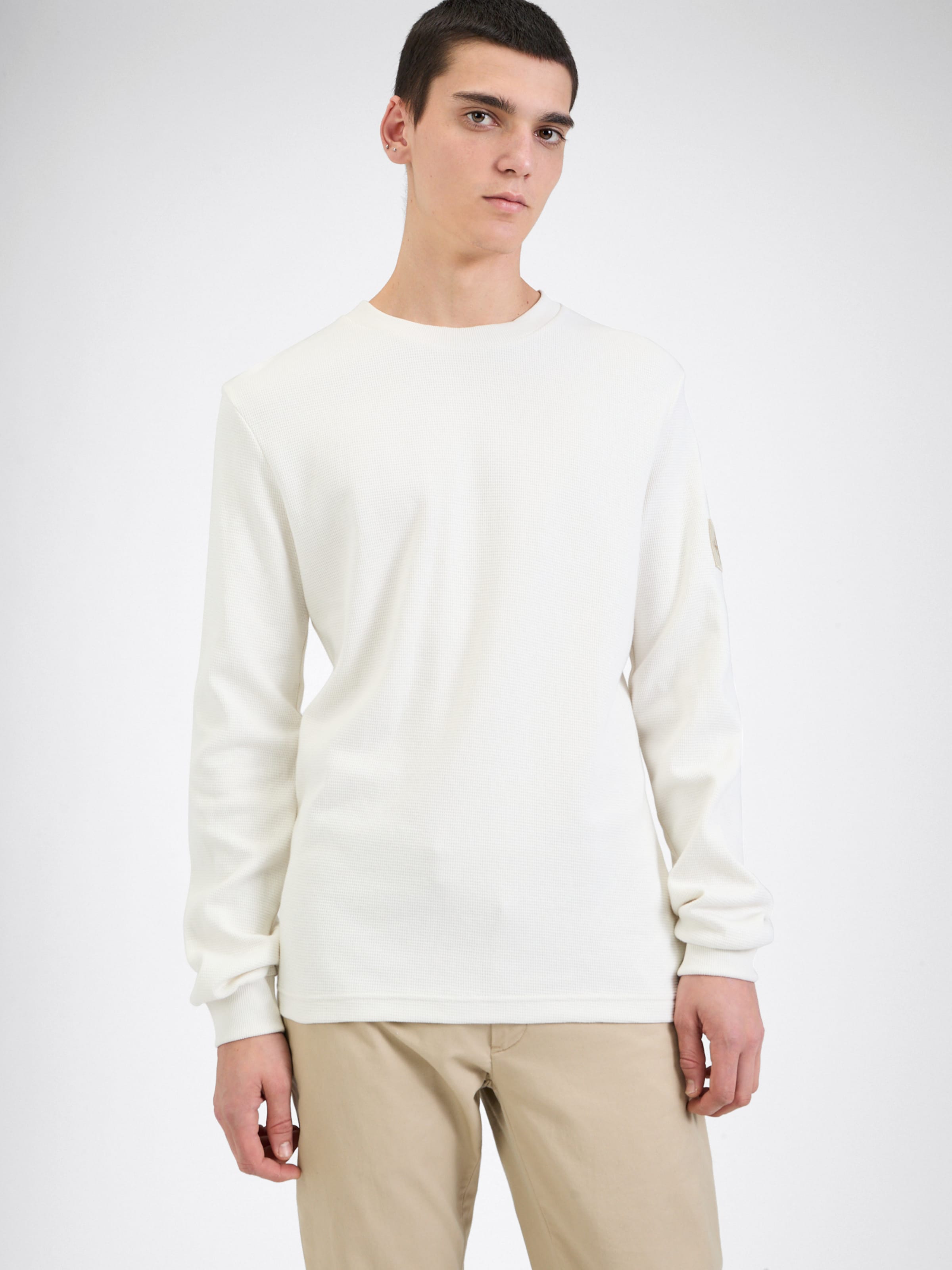 Calvin klein t shirts online shopping sales