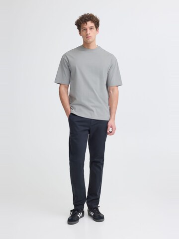 T-Shirt ' IDValmon ' INDICODE JEANS en gris