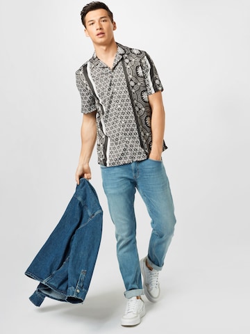 River Island Regular fit Πουκάμισο σε μαύρο