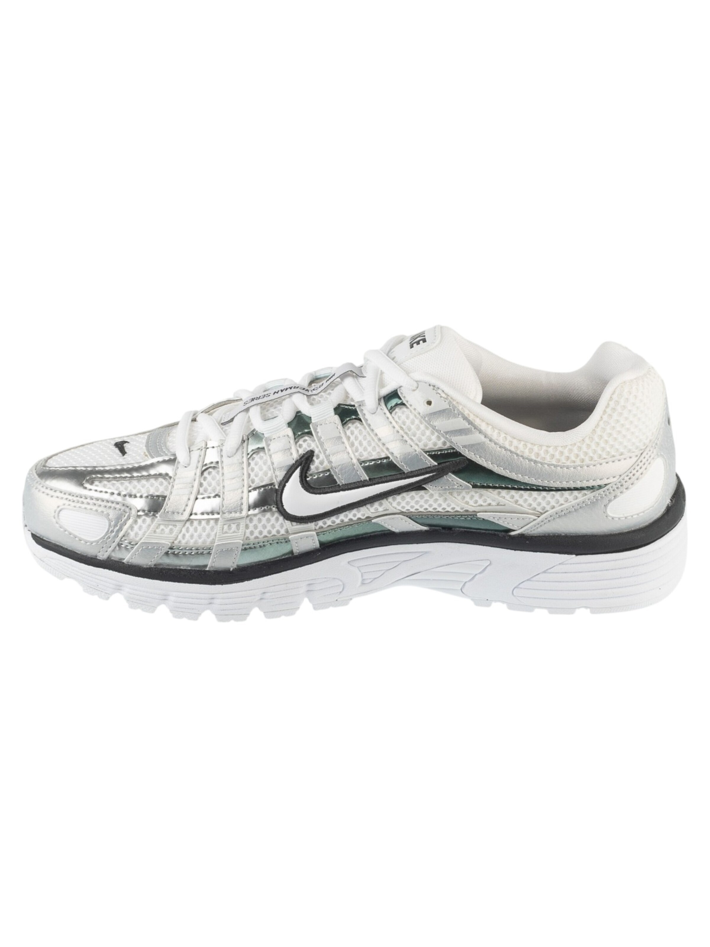 NIKE Sneakers in White