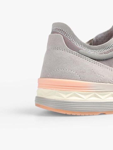 Scalpers Sneakers ' Moon ' in Grey