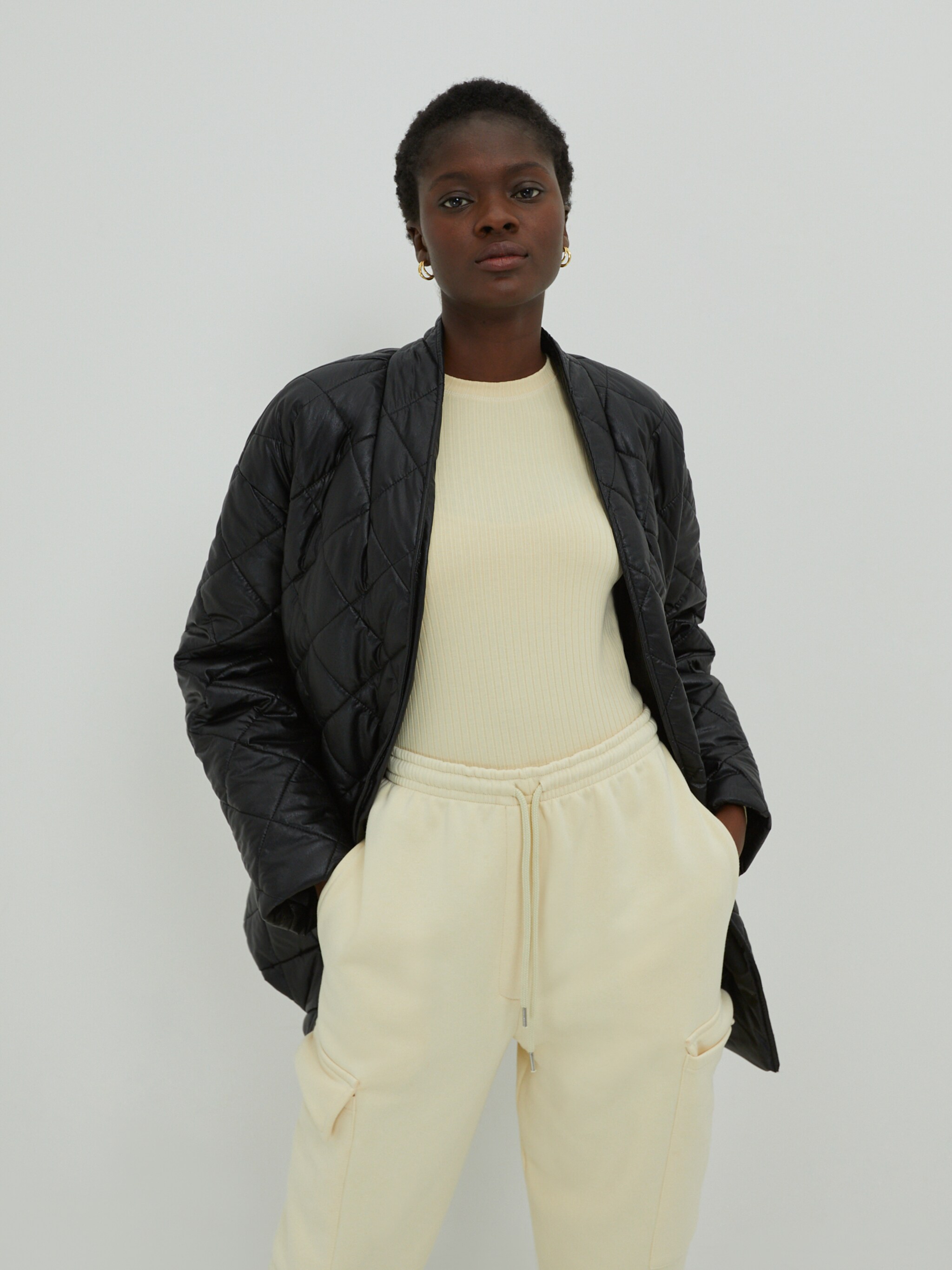 EDITED Producten Shirt 'Gwen' Beige