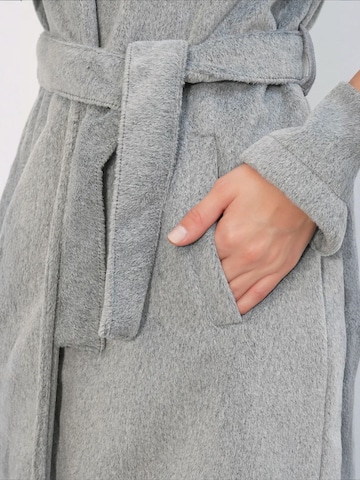 Cappotto di mezza stagione 'Mäntel' di Bigdart in grigio