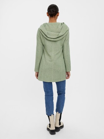 VERO MODA Átmeneti kabátok 'Verodona' - zöld