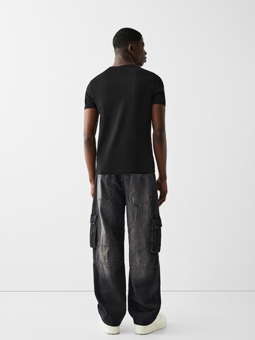 Bershka Loosefit Jeans in Schwarz