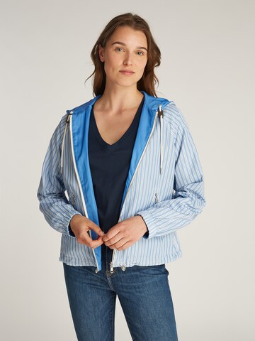 TOMMY HILFIGER Tussenjas in Blauw: voorkant