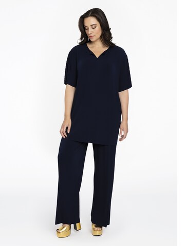 Loosefit Pantalon 'Pleated' Yoek en bleu : devant