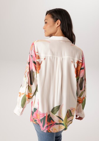 Aniston Bluse in Beige