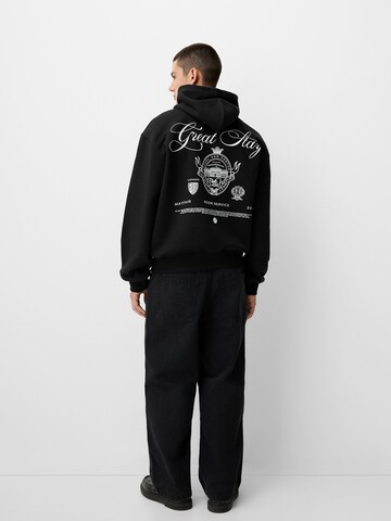 Sweat-shirt Bershka en noir : devant