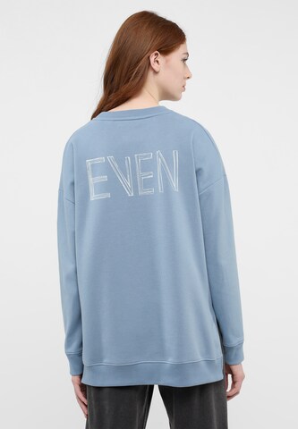 ETERNA Sweatshirt 'Even' in Blauw: voorkant